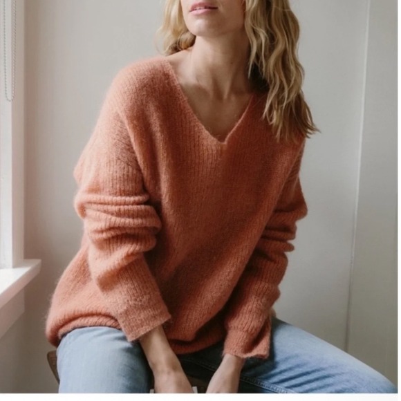 Jenni Kayne Sweaters - Jenni Kayne Rust pink Mohair Blend V-Neck Oversized Sweater L 477-7353-B21